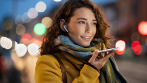 Voice SEO: How voice search is transforming SEO (And how to optimize for it)