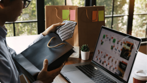 Top e-commerce trends in 2026 and how small businesses can win